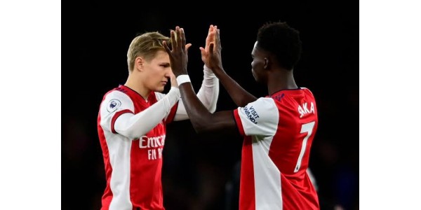 Arsenal sikrer seg topplasseringen i Premier League